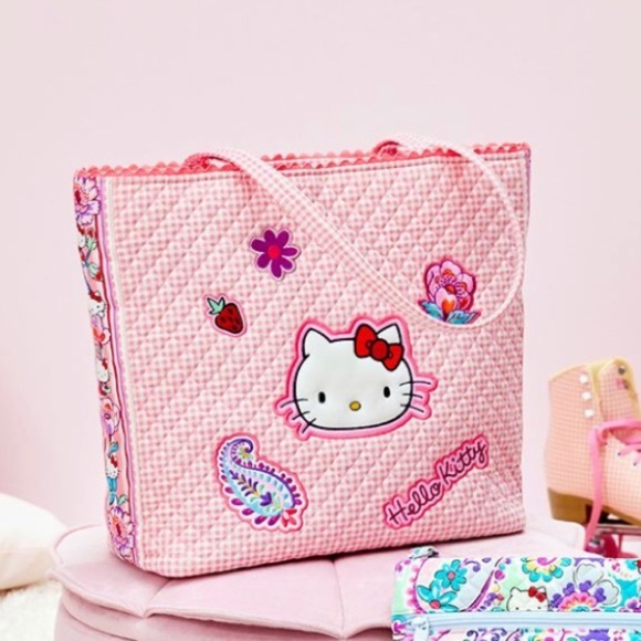 NWT Vera Bradley Hello Kitty Large Vera Tote